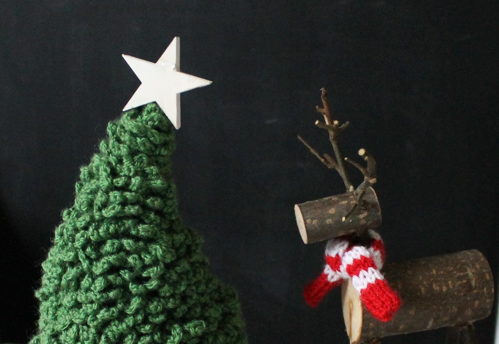Weihnachtsdeko Häkel-Tannenbaum