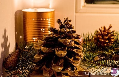 Upcycling - Weihnachtslicher aus Blechdosen