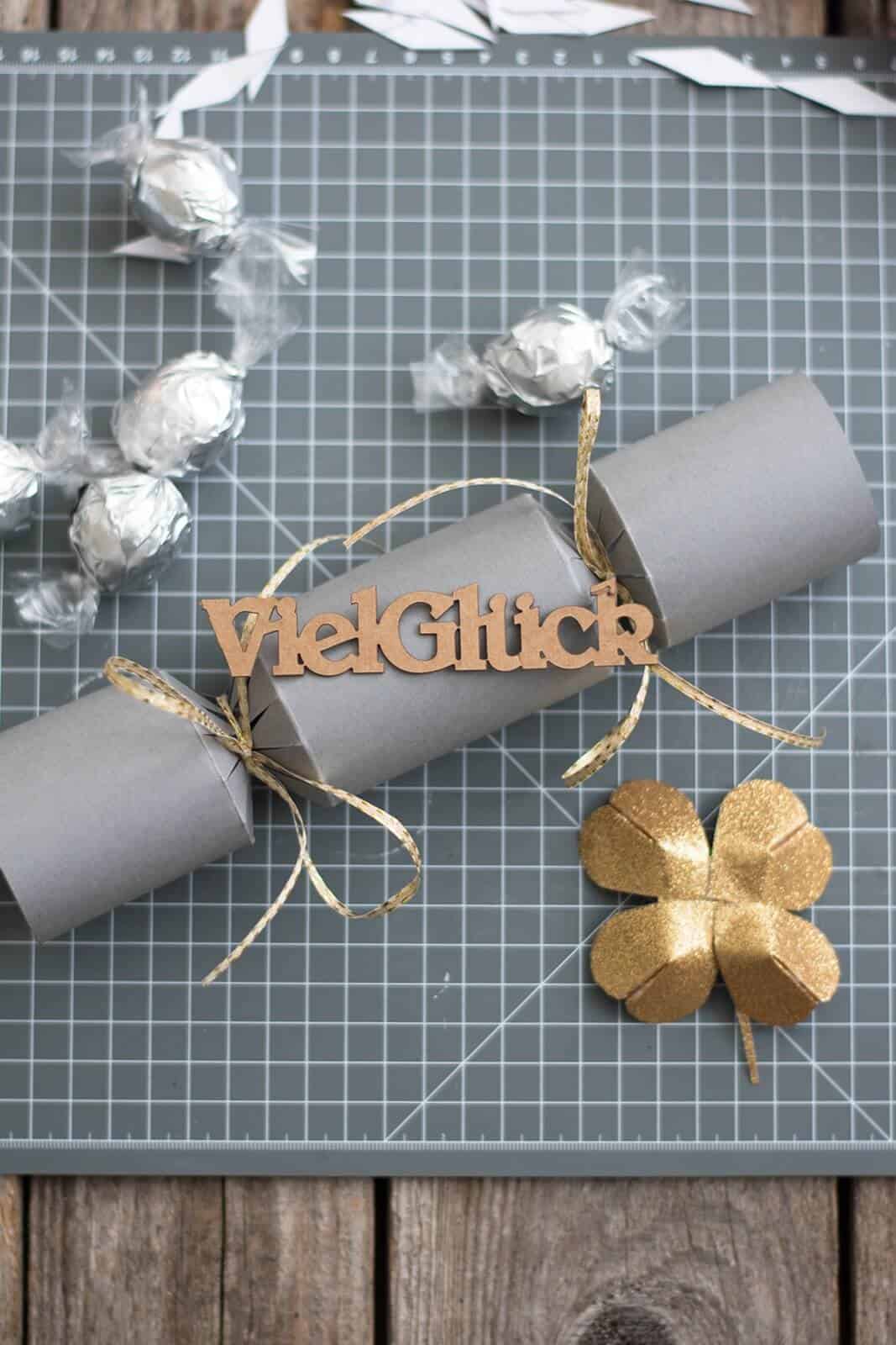 DIY Knallbonbons zum Selberbefüllen
