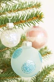 Weihnachtskugeln aufpimpen
