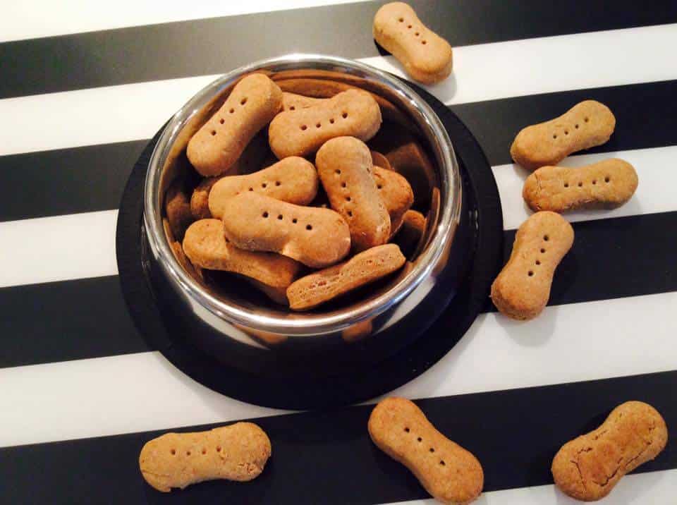 Hundekekse selbst gebacken