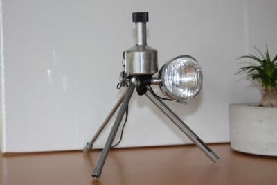 Schreibtischlampe mit Dynamo