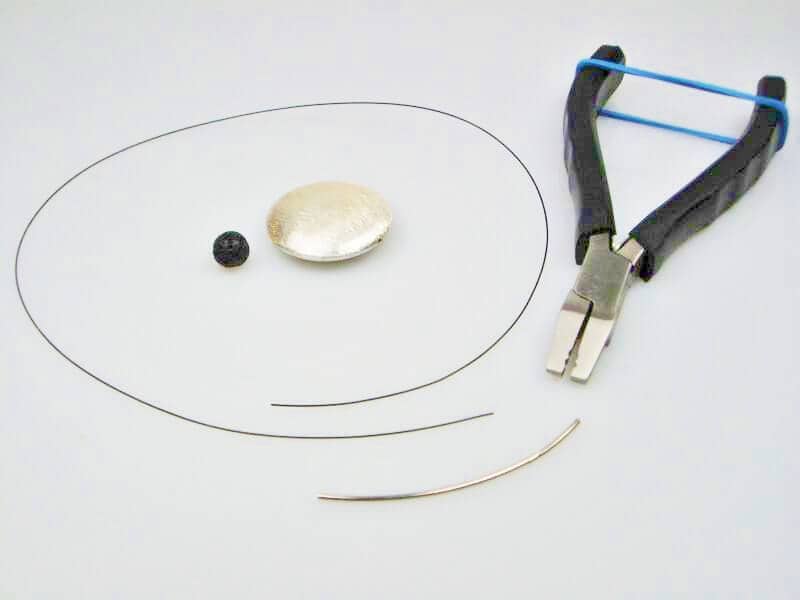 Collier aus Stahlseil selber fertigen