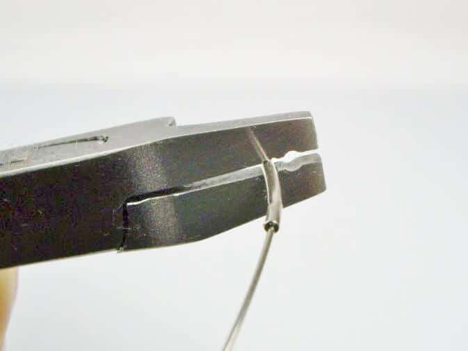 Collier aus Stahlseil selber fertigen