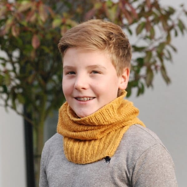 Loopschal Felix – warmer Hals für Schulkinder