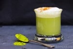 Matcha mit Mandelmilch – nicht nur die Farbe ist ein Hit…