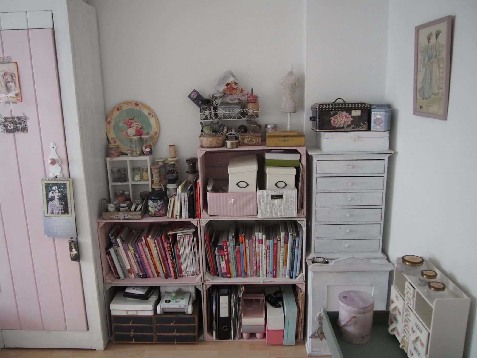 HANDMADE HOME