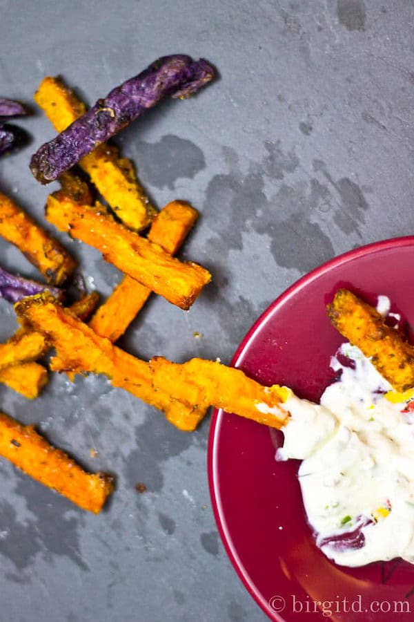 Oven baked sweet potato fries mit zwei selbstgemachten Dips