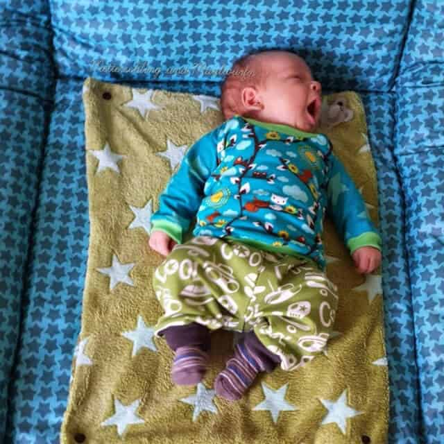 Meine Mutter hat mir noch nie was zum anziehen gekauft… Nähen für Babys – Erstlingsausstattung selber nähen