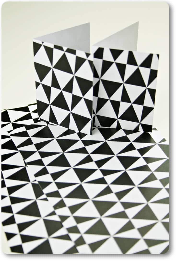 Kreis und Dreieck in schwarz und weiss … {Free Printable}