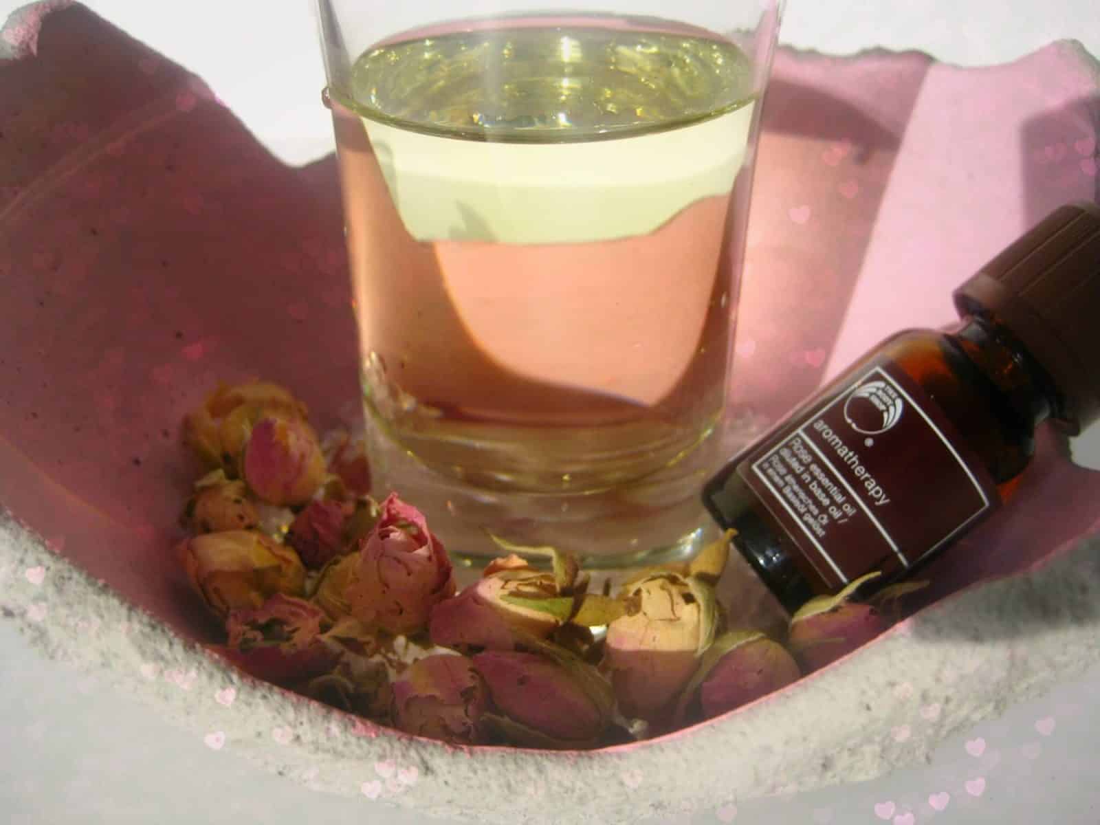 Easy DIY: sinnliches Massageöl (nicht nur für den Valentinstag)