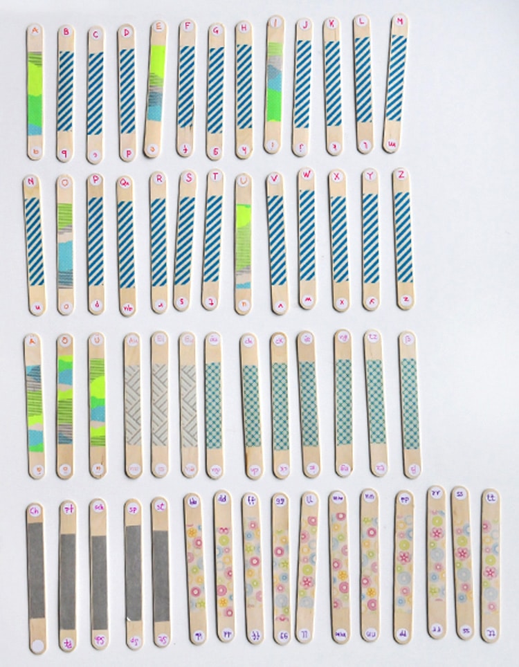 #12giftswithlove – Washi Tape – Alphabet-Lernspiel mit Toolbox
