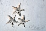Gestalte einen mixed-media Stern-Anhänger aus einem Origami-Stern