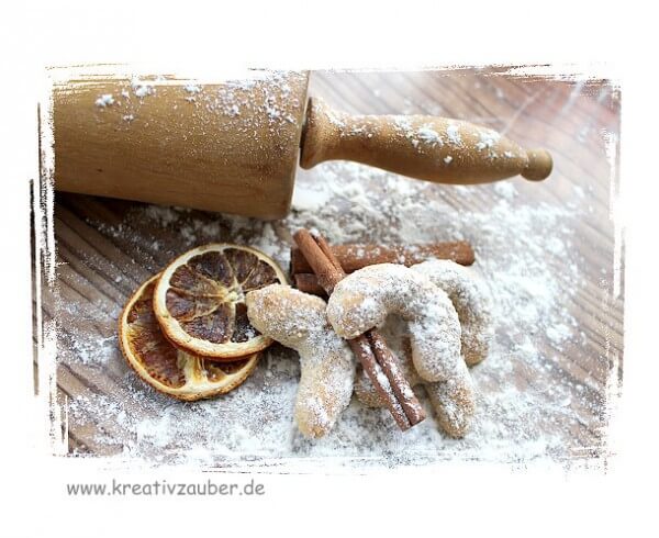 Vanillekipferl mit Geschenkverpackung