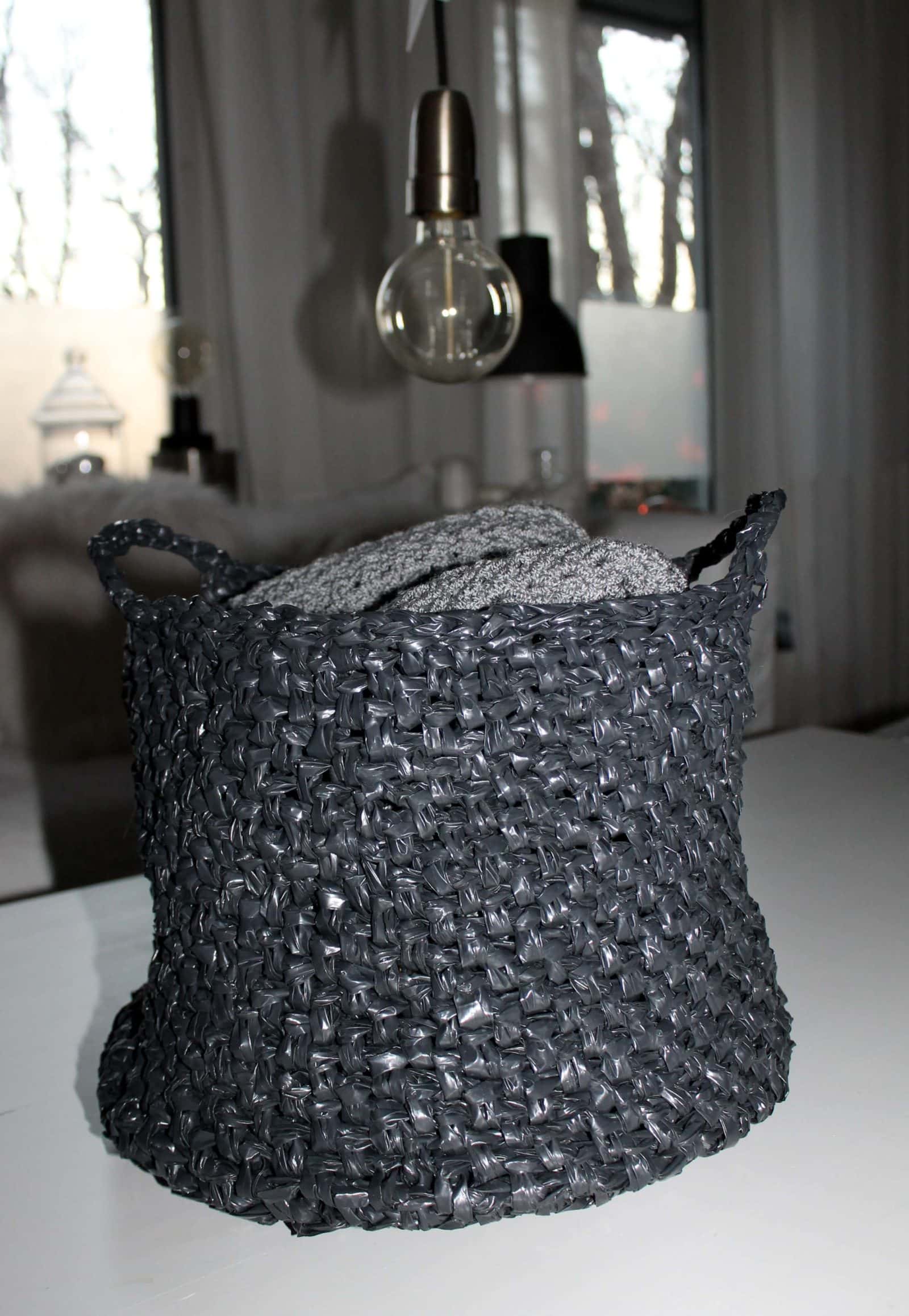 Coole Häkeltasche aus Müllbeuteln