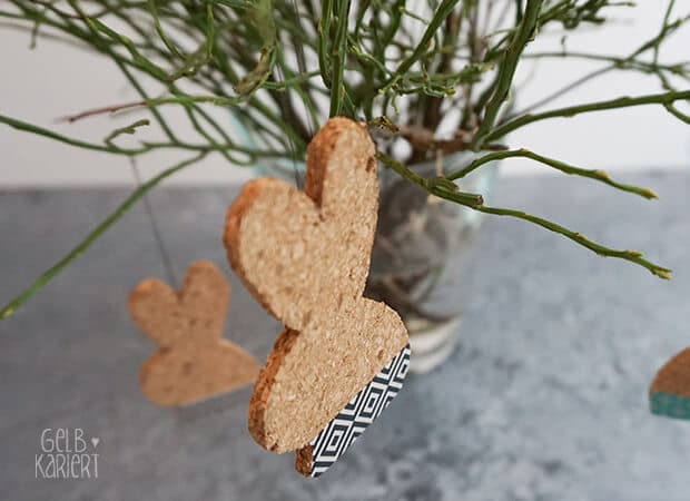 DIY: Osterhasenanhänger aus Kork