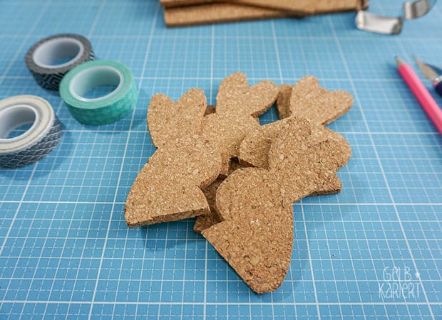 DIY: Osterhasenanhänger aus Kork