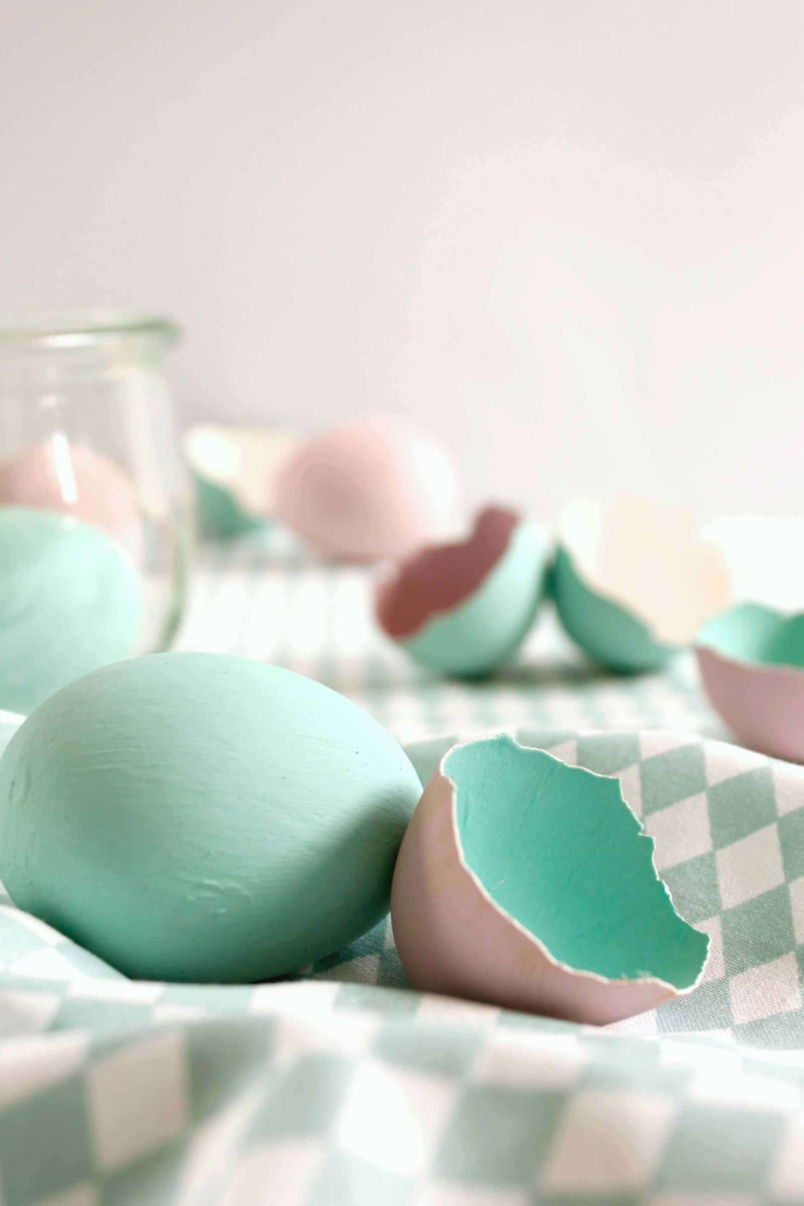 Ostereier in Chalky-Farben