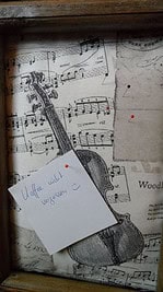 Upcycling, vom Fensterrahmen zum Memoboard mit Uhr