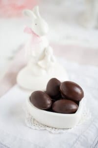 „Schokoladen Ostereier gefüllt mit Salzkaramell!"