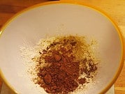 Trockenshampoo für dunkles Haar