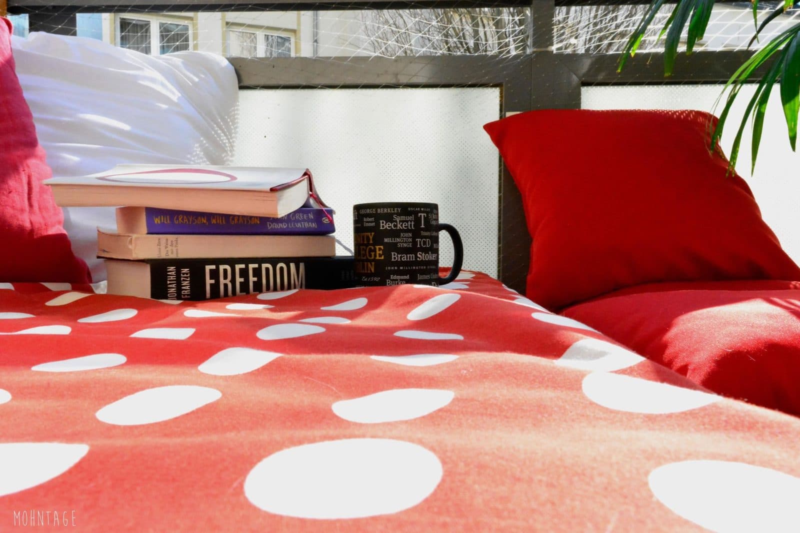DIY Balkonsofa – Wie man sich b(r)ettet, so liegt man!