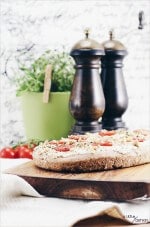 Dinkel-Vollkorn-Focaccia mit Frischkäse