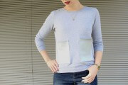 DIY Sweater mit augesetzten Ledertaschen