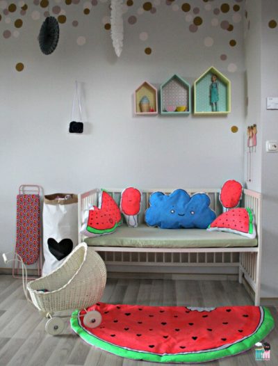 DIY – Melonen Teppich & Kissen – selbst mit Stoffmalfarbe bemalt und vernäht