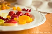 Vanille-Waffeln nach Mamas Rezept und herziges Obst