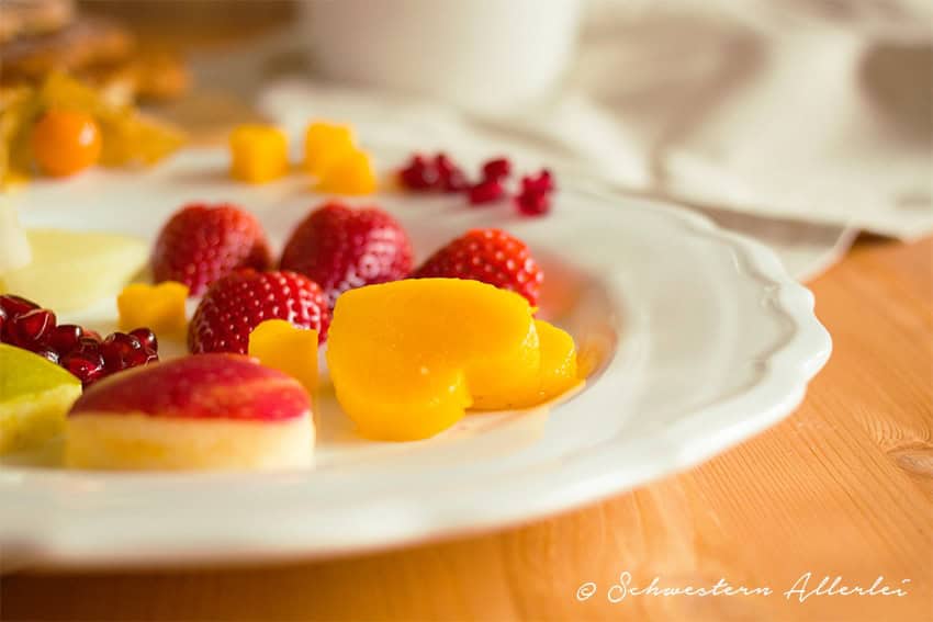 Vanille-Waffeln nach Mamas Rezept und herziges Obst