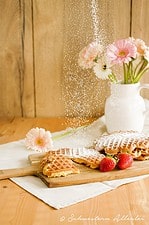 Vanille-Waffeln nach Mamas Rezept und herziges Obst