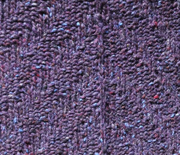Strickweste aus Schal und Viereck