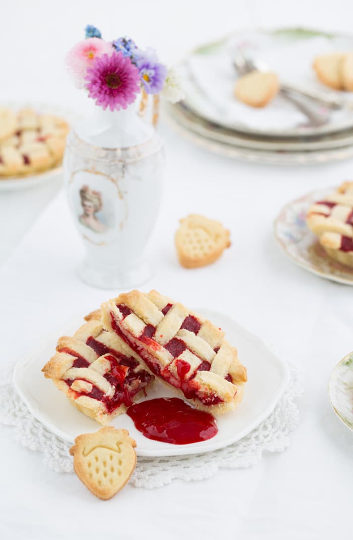 „Mini Crostata mit Erdbeerkompott!“