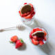 {Rezept} Erdbeer-Honig-Trifle | Sommer im Glas