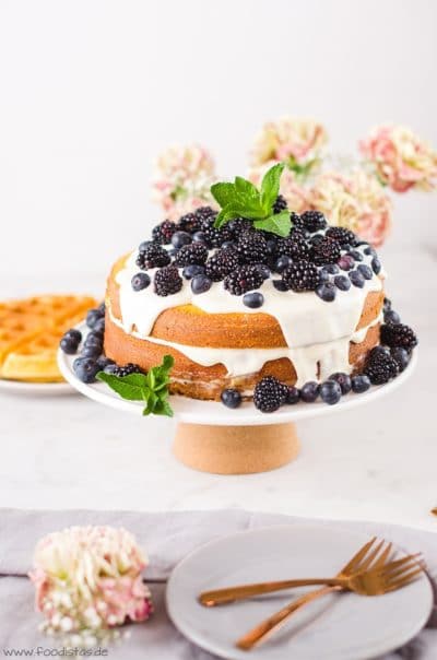 Waffeltorte mit Kaffeesirup von den [Foodistas]