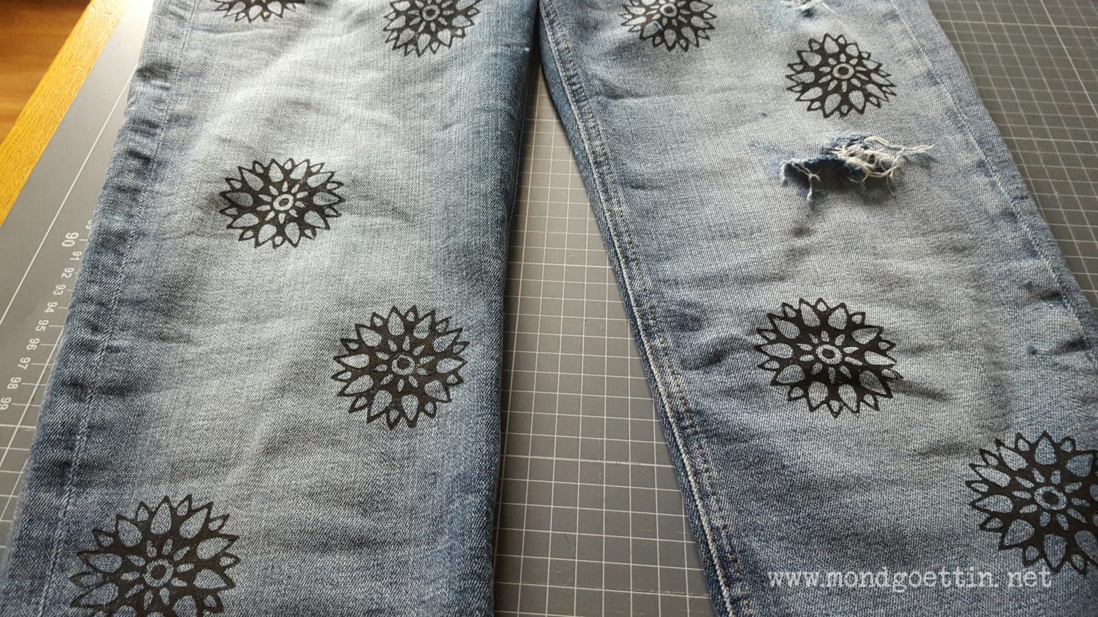Jeans bestempeln