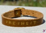 Anleitung – Boho-Armband aus Leder