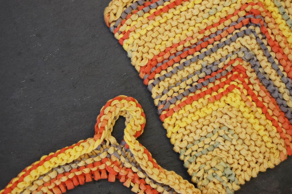 ANLEITUNG: TOPFLAPPEN STRICKEN AUS BÄNDCHENGARN