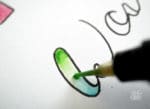 Handlettering mit Fineliner und Wasserfarbe malen