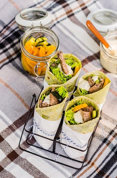 Basilikum Beef Wrap von den [Foodistas]