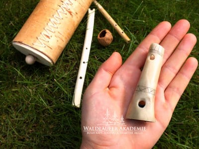 Alte Musikinstrumente - Knochenflöten