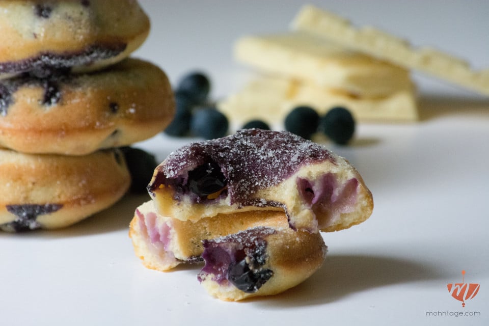 Blueberry Donuts aus dem Backofen [Mohntage]