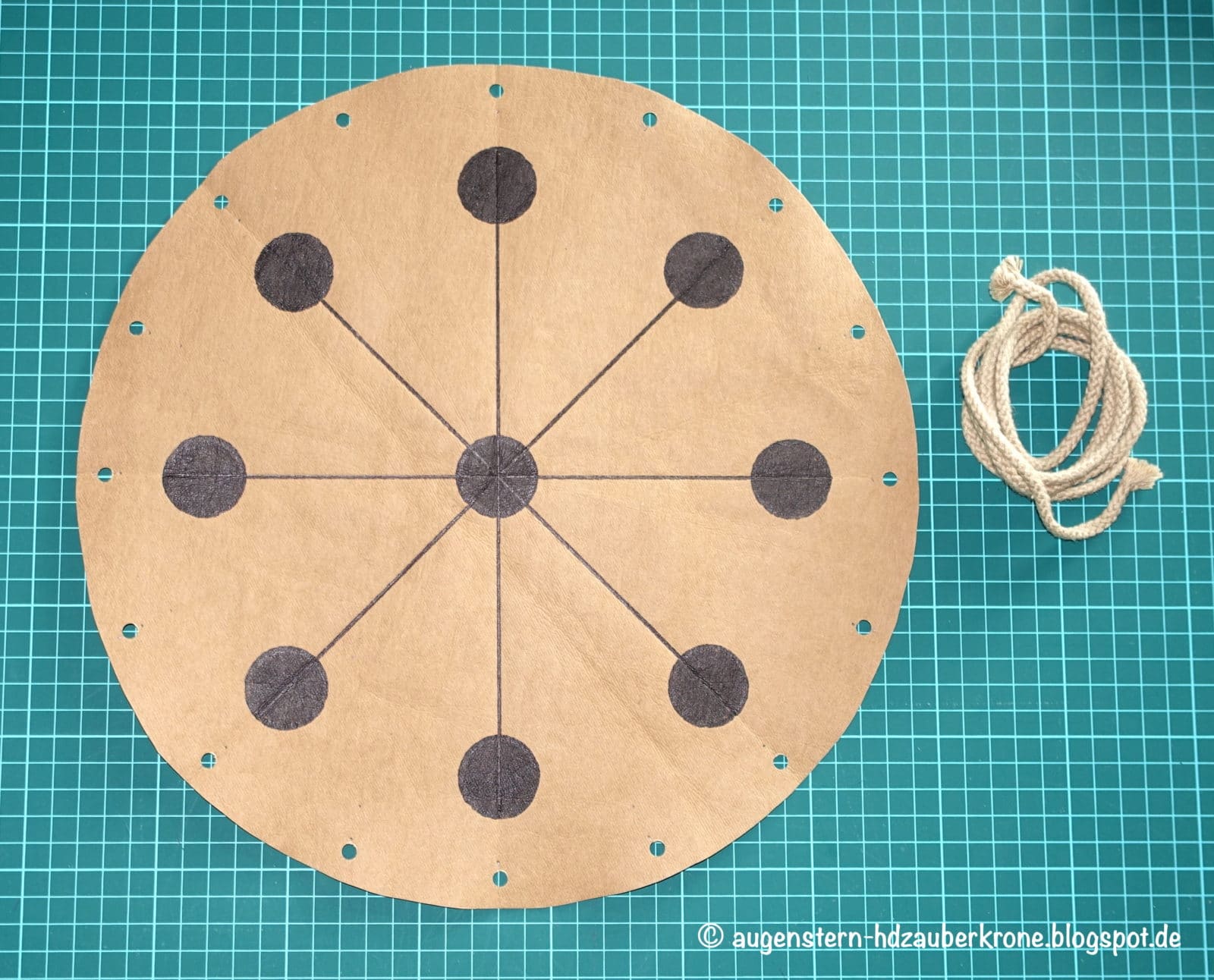 {Anleitung} Das Mühlespiel – to go – der Römer aus SnapPap DIY