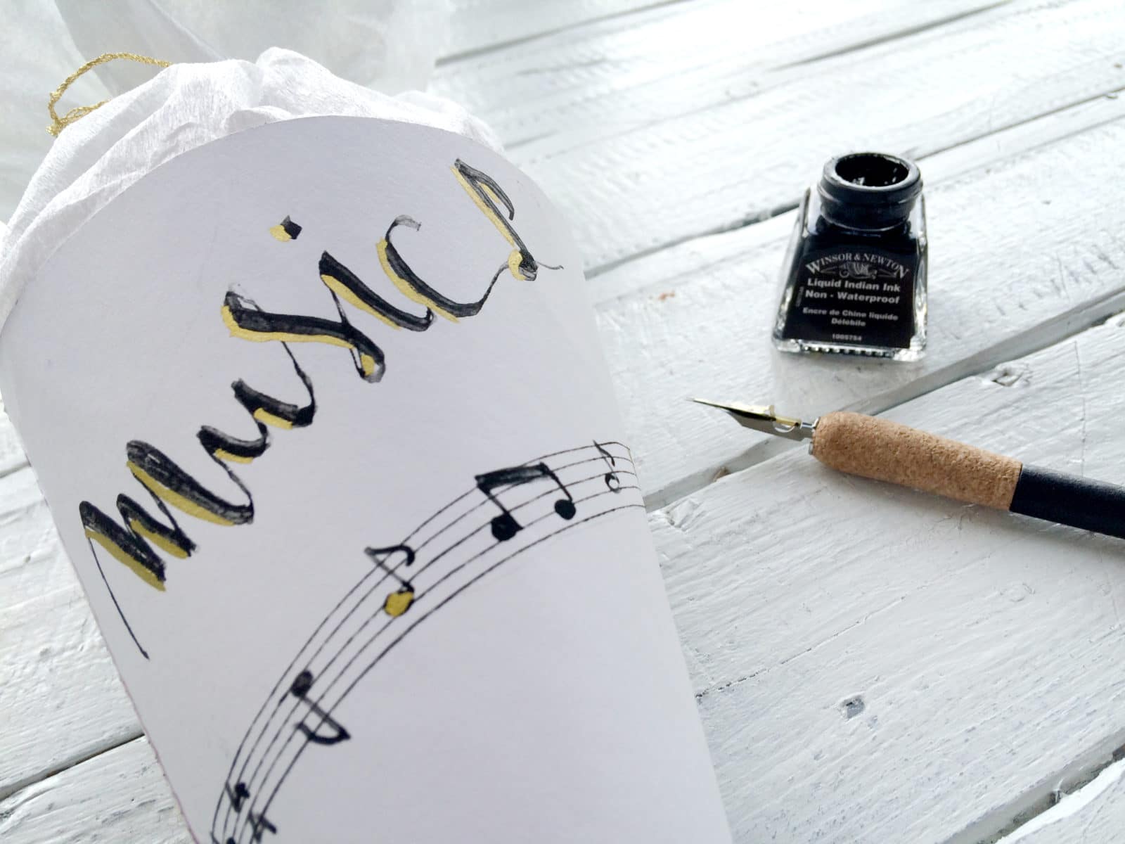 Schultüte für das Geschwisterkind – DIY mit Feder & Tinte