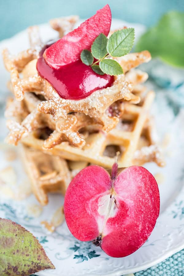 Red Love Apfel – Waffeln und Curd!
