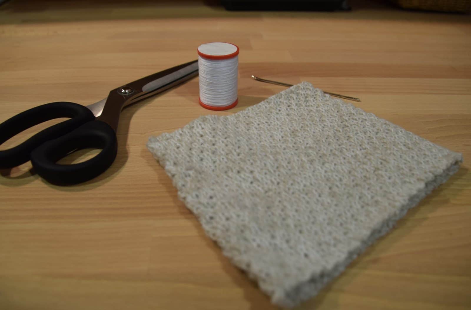 Wollkürbisse ein Upcyclingprojekt aus einem alten Pullover