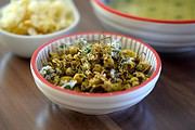 DIY Heilsalbe mit Kamille und Gänseblümchen