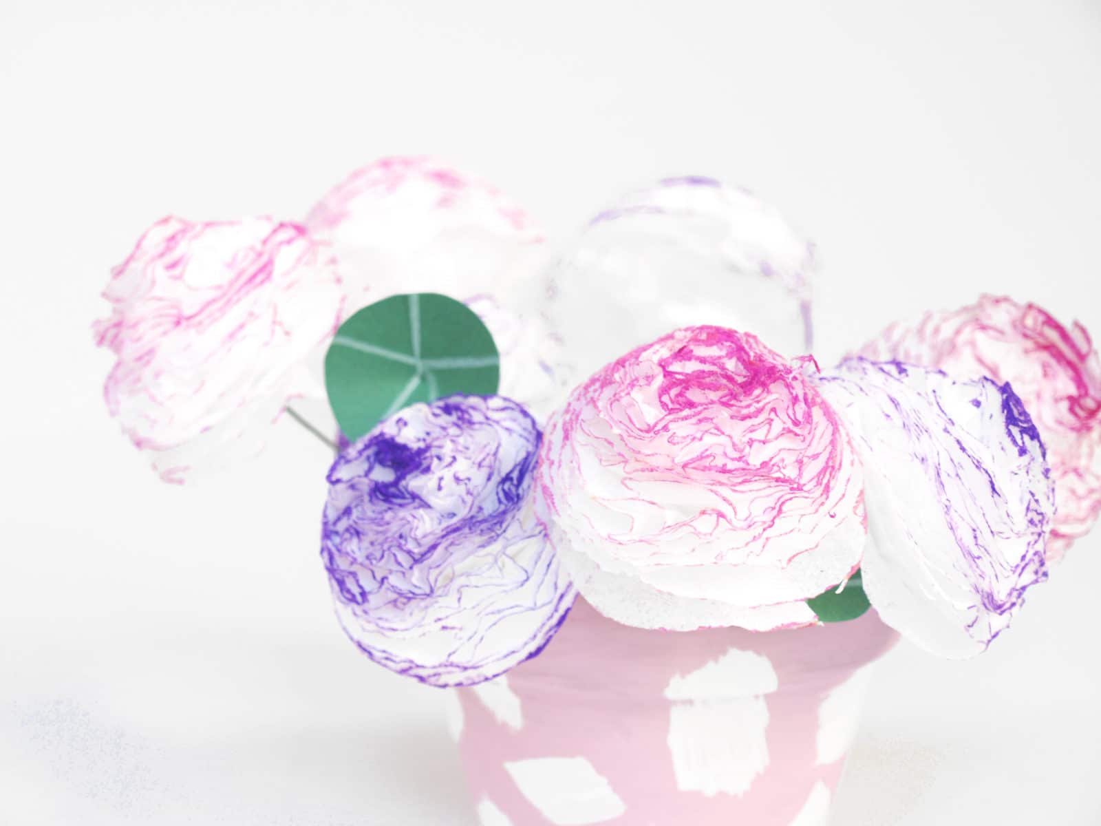 Schnelle Blumen aus Papierservietten