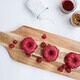 Donuts mit Salzkaramell & Himbeerfrosting | Mohntage